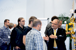 pilz_f_roadshow_trainer_explain_cold1_2013_10_klein.jpg